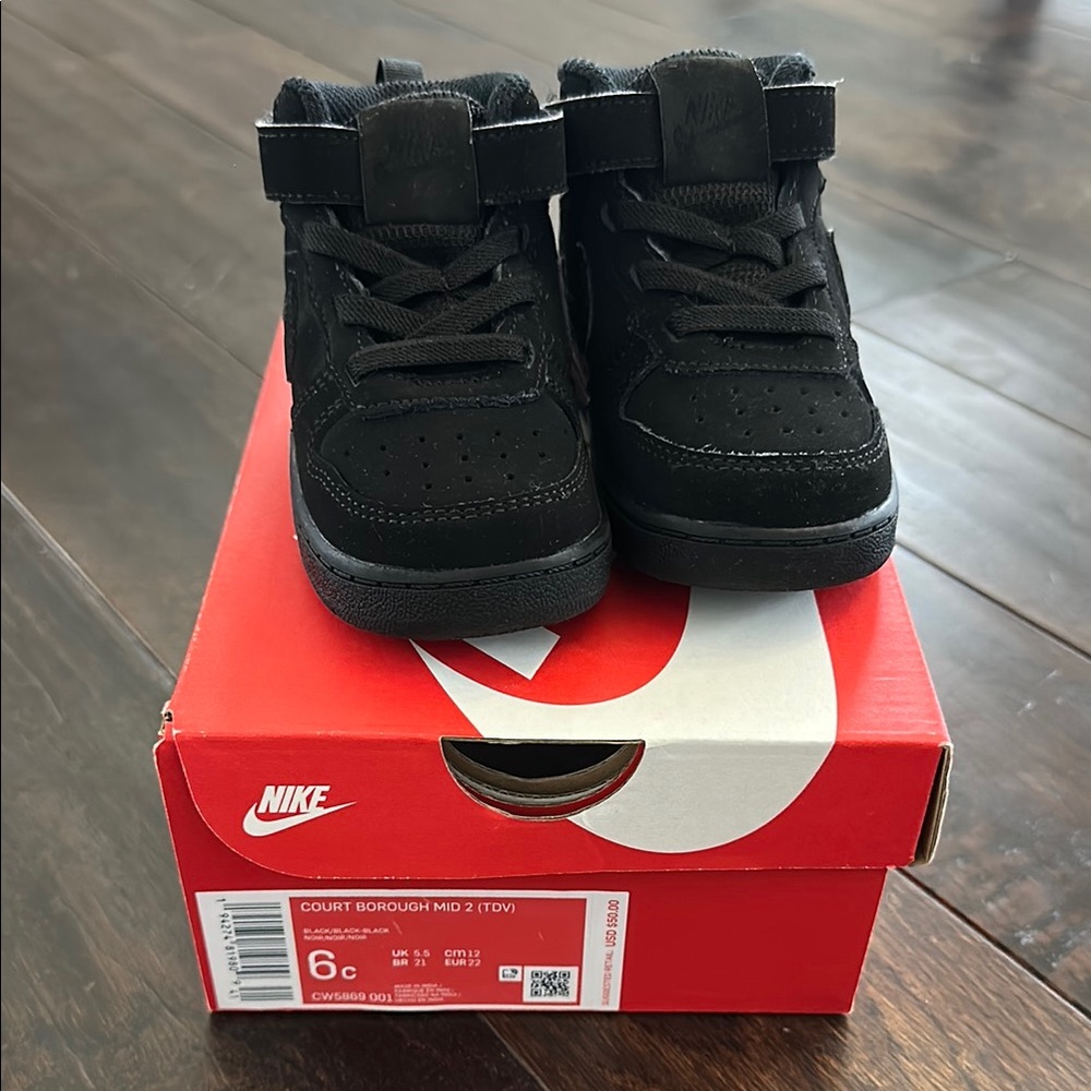 Nike Kids Court Borough Mid 2 Black Sneakers
